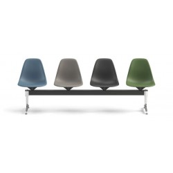 Eames Plastic Side Chair RE...